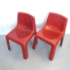 Paire de chaises en fibre de verre rouge années 70 Paire de chaises en fibre de verre rouge années 70