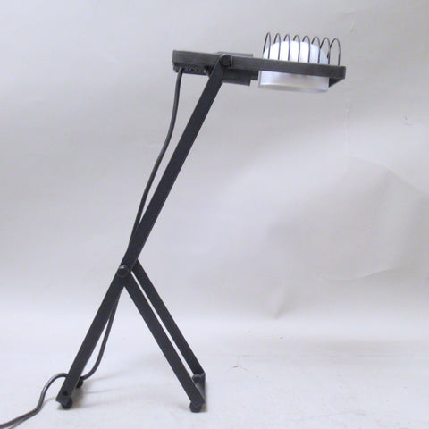 Lampe Sintesi Tavolo noire Ernesto Gismondi Artemide