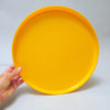 Plateau en plastique jaune Années 70 Plateau en plastique jaune Années 70