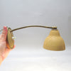Petite lampe de bureau vintage beige Années 50/60 Petite lampe de bureau vintage beige Années 50/60