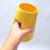 Petit vase moderniste jaune Années 70 Petit vase moderniste jaune Années 70