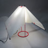 Lampe Falene rouge Piero de Martini Arteluce Années 80 Lampe Falene rouge Piero de Martini Arteluce Années 80