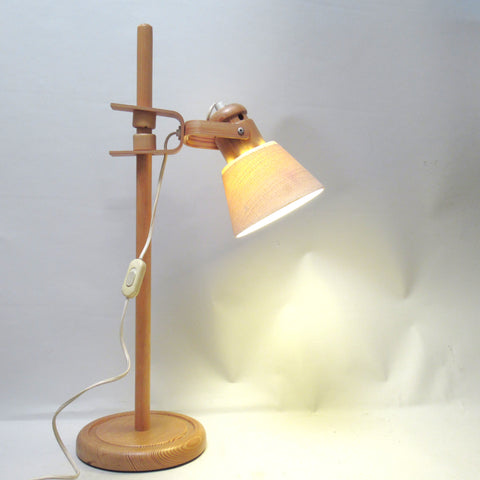 Lampe scandinave en pin Années 80