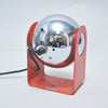Petite lampe boule rouge et chrome Années 70 Petite lampe boule rouge et chrome Années 70