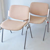 Paire de chaises DSC beige Giancarlo Piretti Anonima Castelli Paire de chaises DSC beige Giancarlo Piretti Anonima Castelli