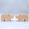 Paire de serre-livres rhinocéros en marbre rose Fratelli Mannelli Paire de serre-livres rhinocéros en marbre rose Fratelli Mannelli