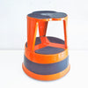 Tabouret-Marche-pied roulant orange Kik Step Années 70 Tabouret-Marche-pied roulant orange Kik Step Années 70