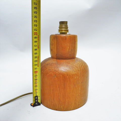 Lampe brutaliste en bois massif Années 70