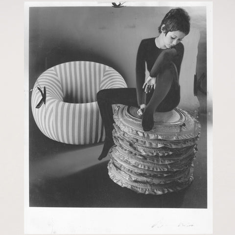 Reservé GM Photographie Sphérical Chair Gaetano Pesce