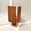 Lampe moderniste en chêne Années 60 Lampe moderniste en chêne Années 60