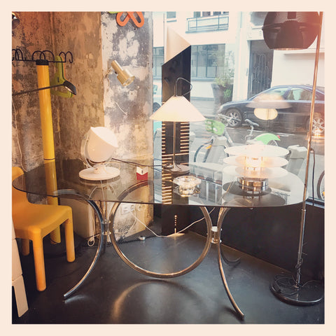 Table de salle à manger en verre fumé Annees 70