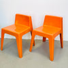 Paire de chaises en fibre de verre orange Kostka Années 70