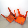 Paire de chaises en fibre de verre orange Kostka Années 70