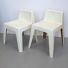 Paire de chaises en fibre de verre blanc Kostka Années 70