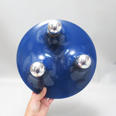 Triteti bleu Vico Magistretti Artemide