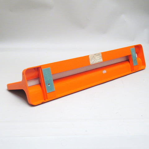Tablette de salle de bain orange années 70