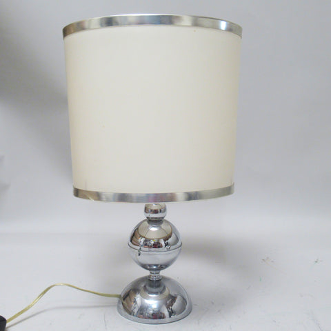 Lampe abat-jour chromé années 70