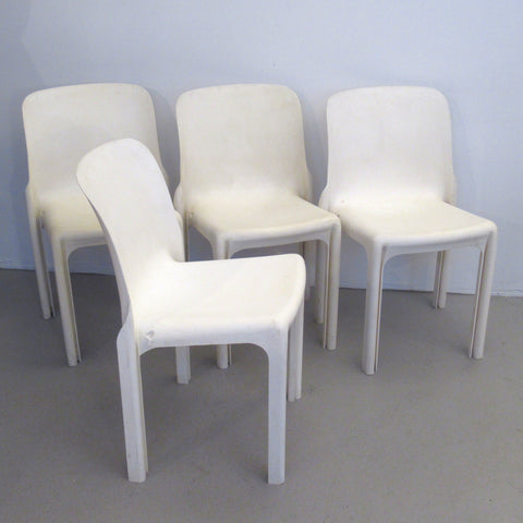 Set de 4 chaises Selene blanches Magistretti Artemide