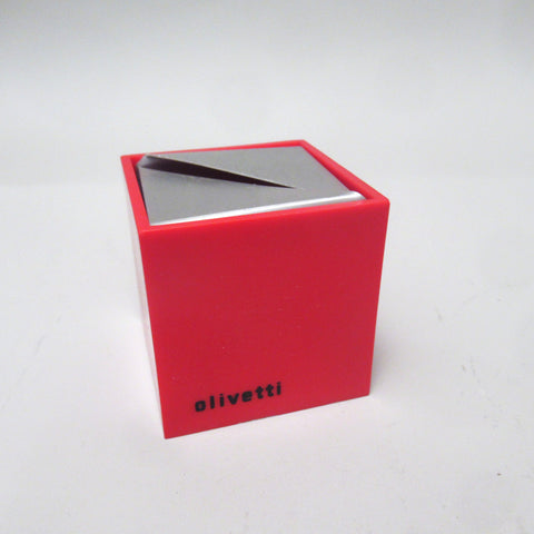 Cendrier Cubo rouge de Bruno Munari Olivetti