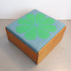 Coffre-pouf à fleur Terence Conran Prisunic 1968