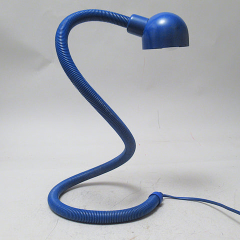 Lampe serpent Hebi bleue circa 1970