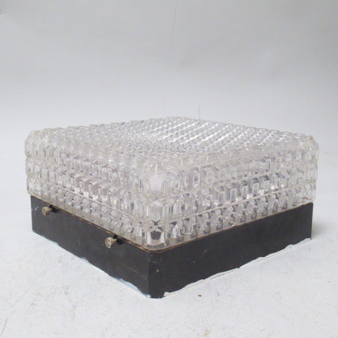 Applique ou plafonnier carré en verre moulé Années 70
