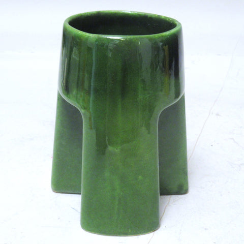 Petit vase moderniste vert Années 70