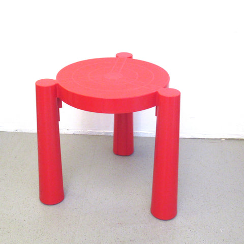 Tabouret Stooble rouge Anna Castelli Ferrieri Kartell