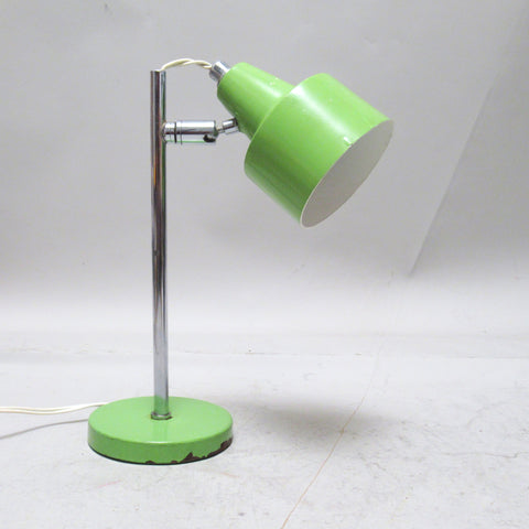 Petite lampe de bureau articulée verte Luminaires Delmas Années 70