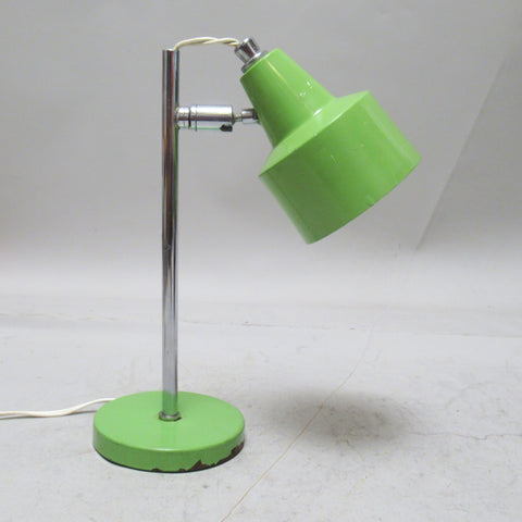 Petite lampe de bureau articulée verte Luminaires Delmas Années 70