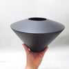 Vase UFO ceramique noir Claude Dumas Années 80