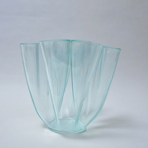 Vase mouchoir en plexiglas Guzzini 1970