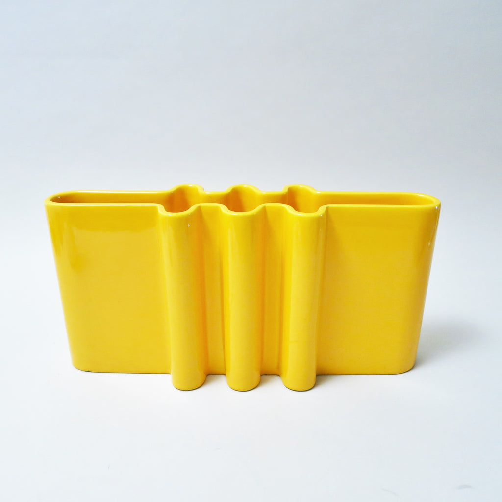 Trois Pots Couverts En Céramique Orange Et Blanches Pino Spagnolo Sicart
