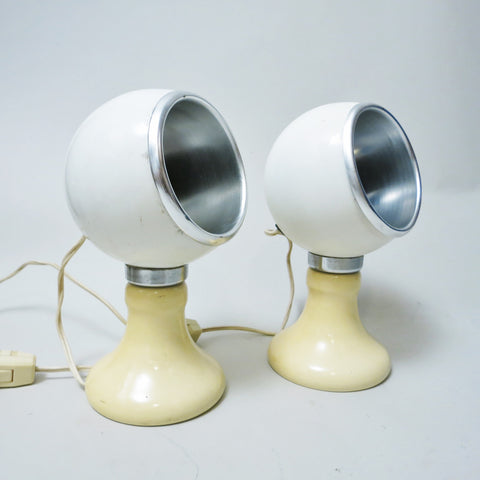 Paire de lampes boule blanc et jaune paille Italie 1970