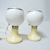 Paire de lampes boule blanc et jaune paille Italie 1970